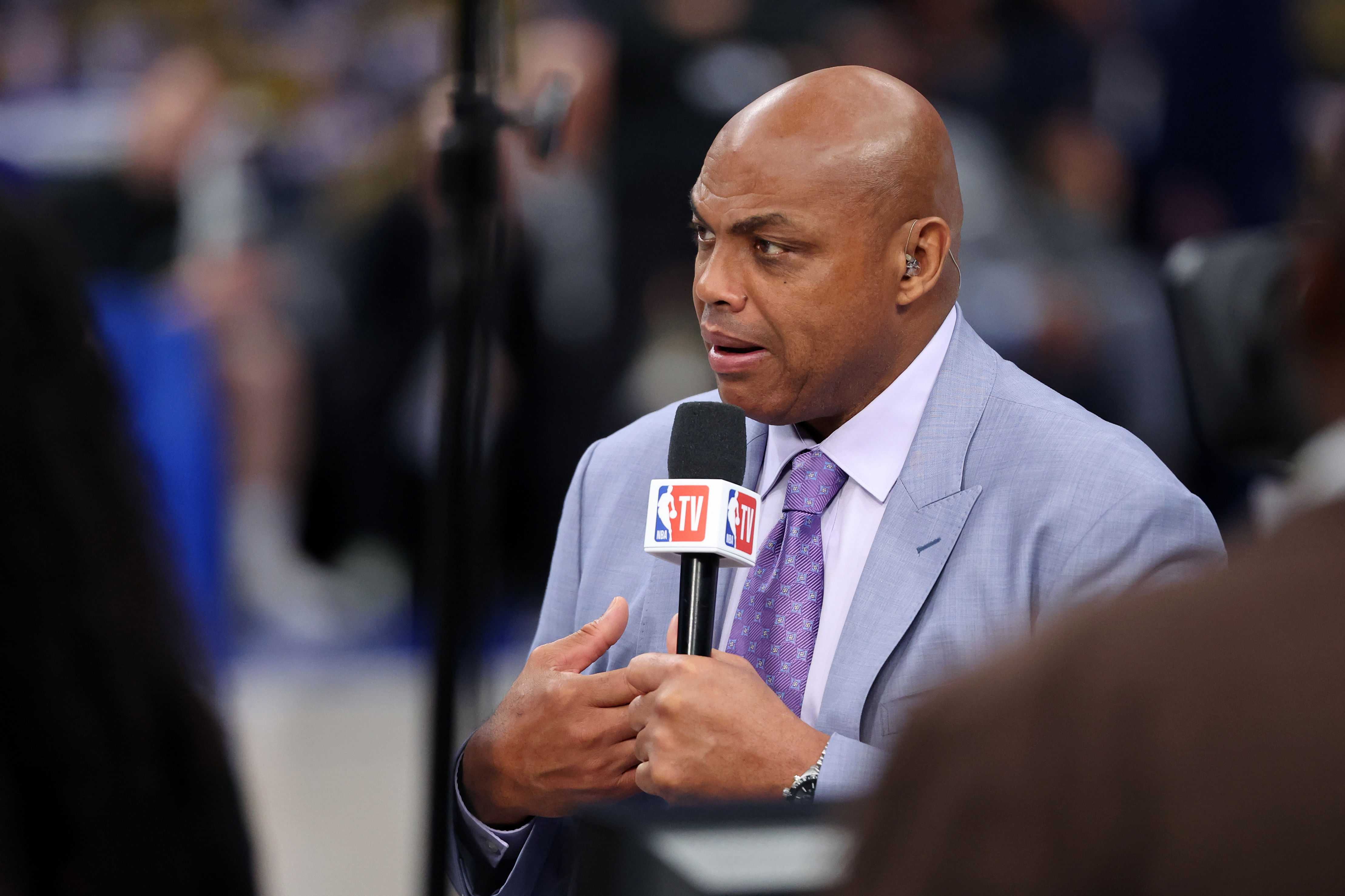 “The Lakers stink, the Warriors are mediocre”: Charles Barkley picks his bunch from a wild Western Conference