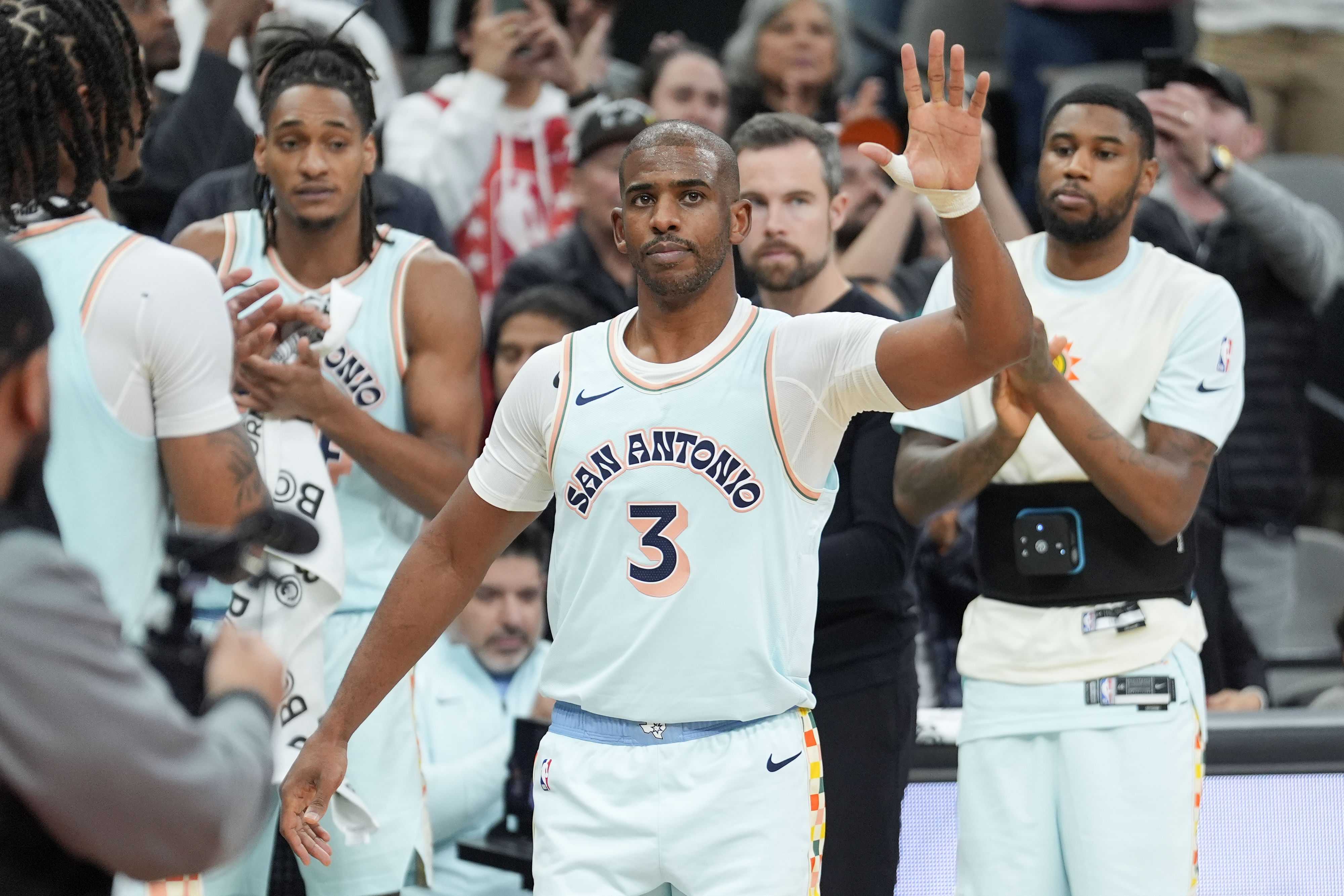 Chris Paul chokes up after Victor Wembanyama and Spurs players’ tribute on monumental achievement