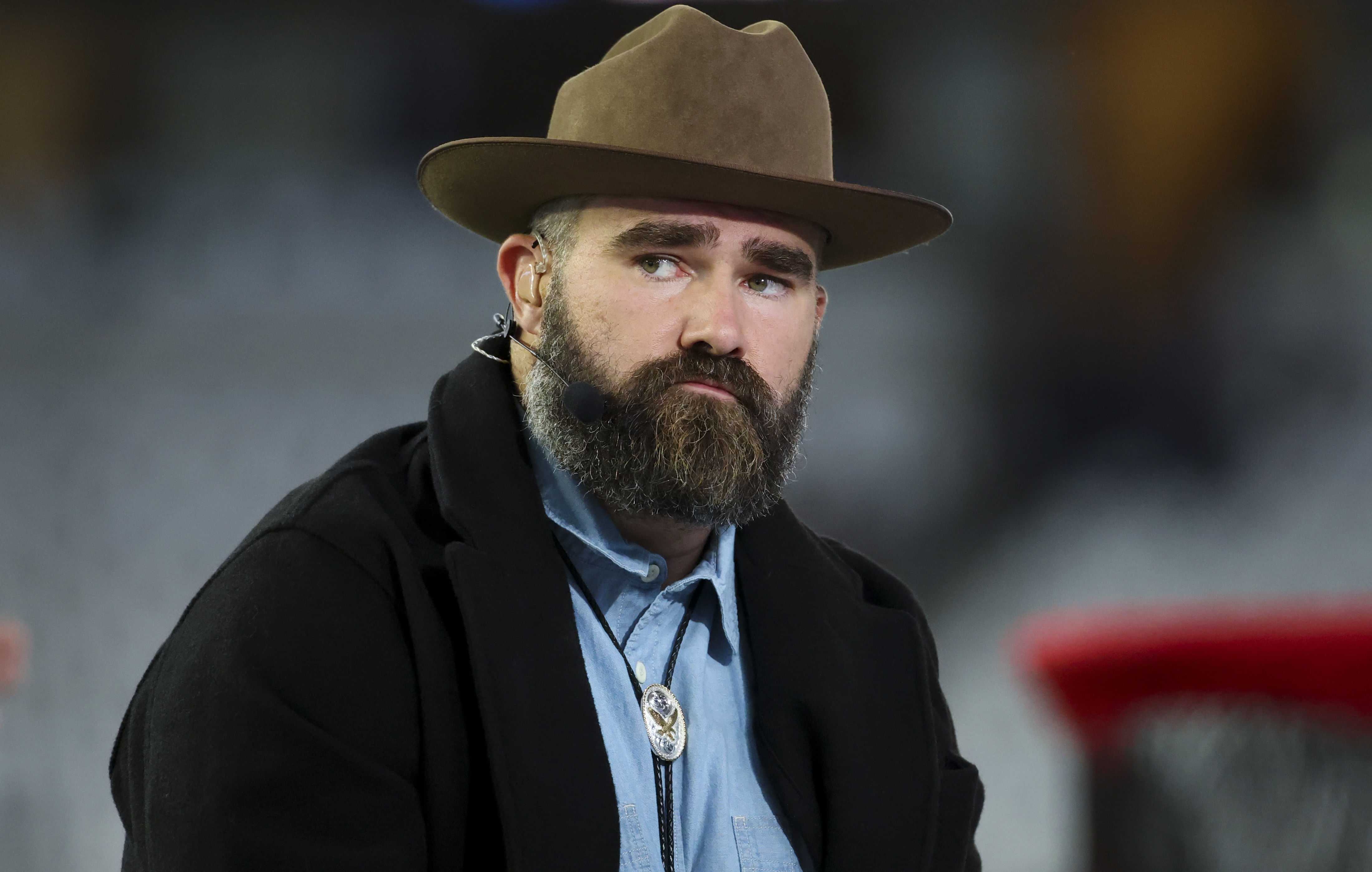 “He craves attention” – Cowboys fans outraged over Jason Kelce’s wild ‘b**thole of America’ take