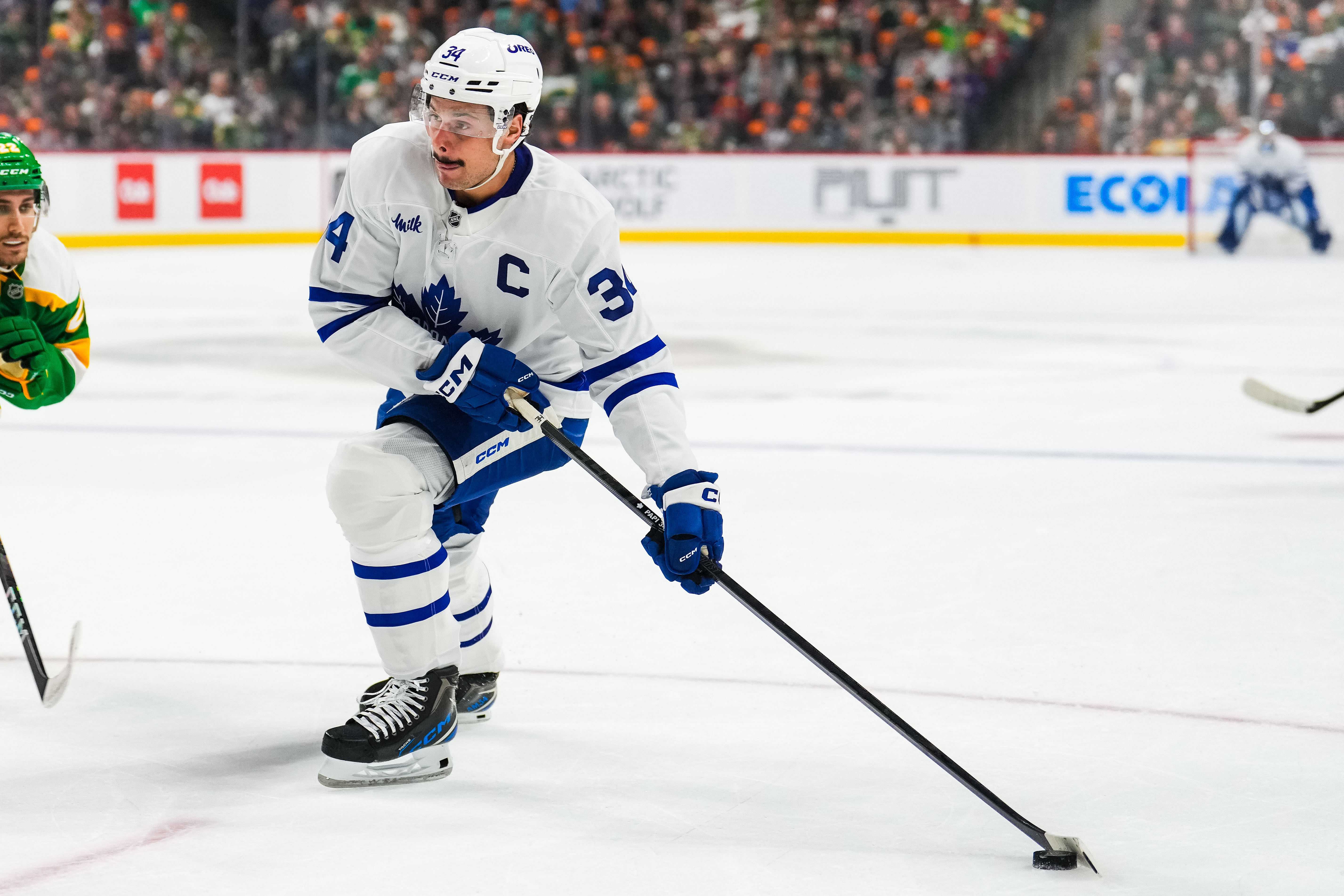 “Anyone who passes up 8 years of guaranteed money is an absolute moron” – NHL analyst perplexed by Auston Matthews decision to decline long-term deal