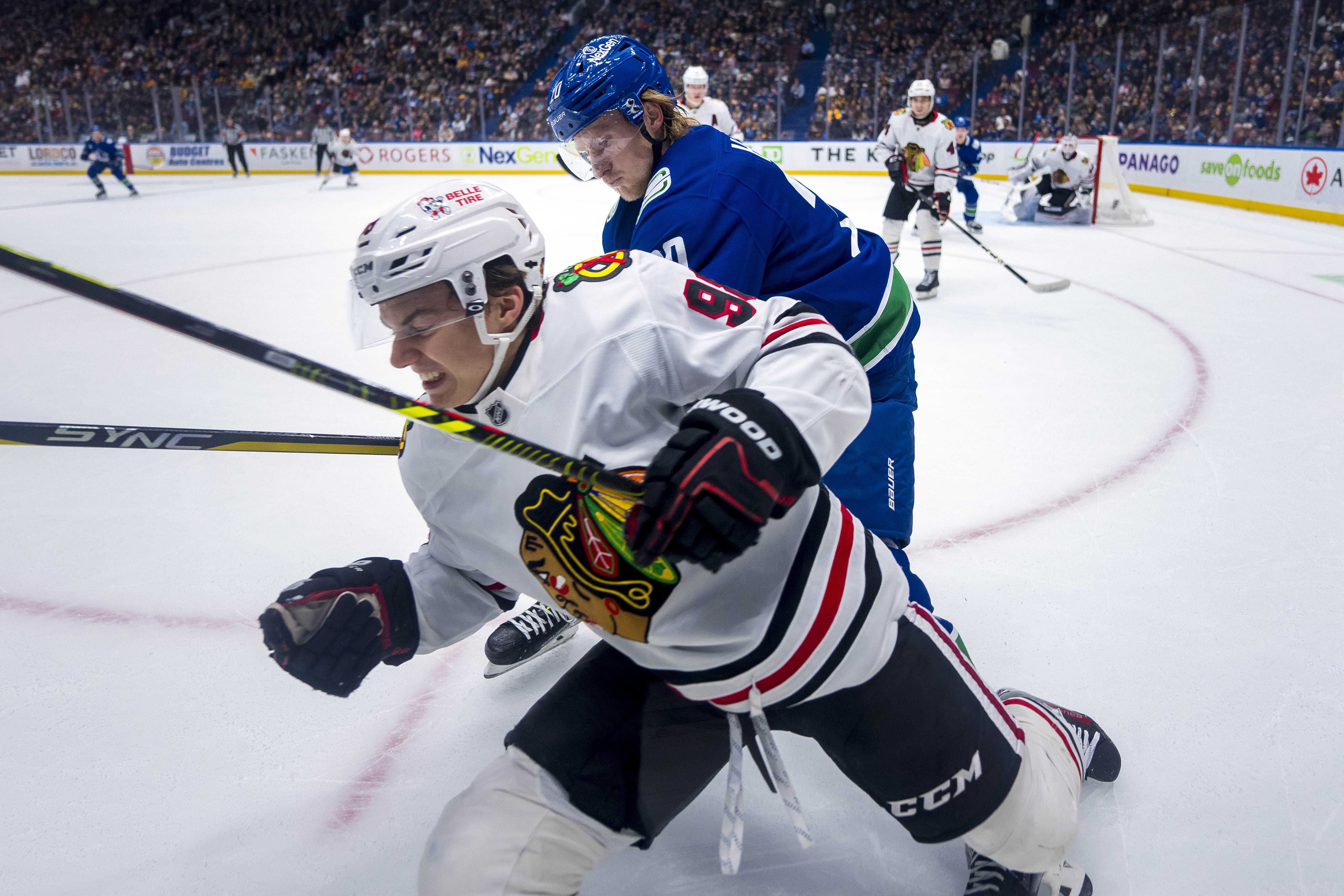 “Just a little salt in the wound”: Blackhawks HC makes his feelings known about Connor Bedard’s botched dump-in attempt that sealed loss to Canucks