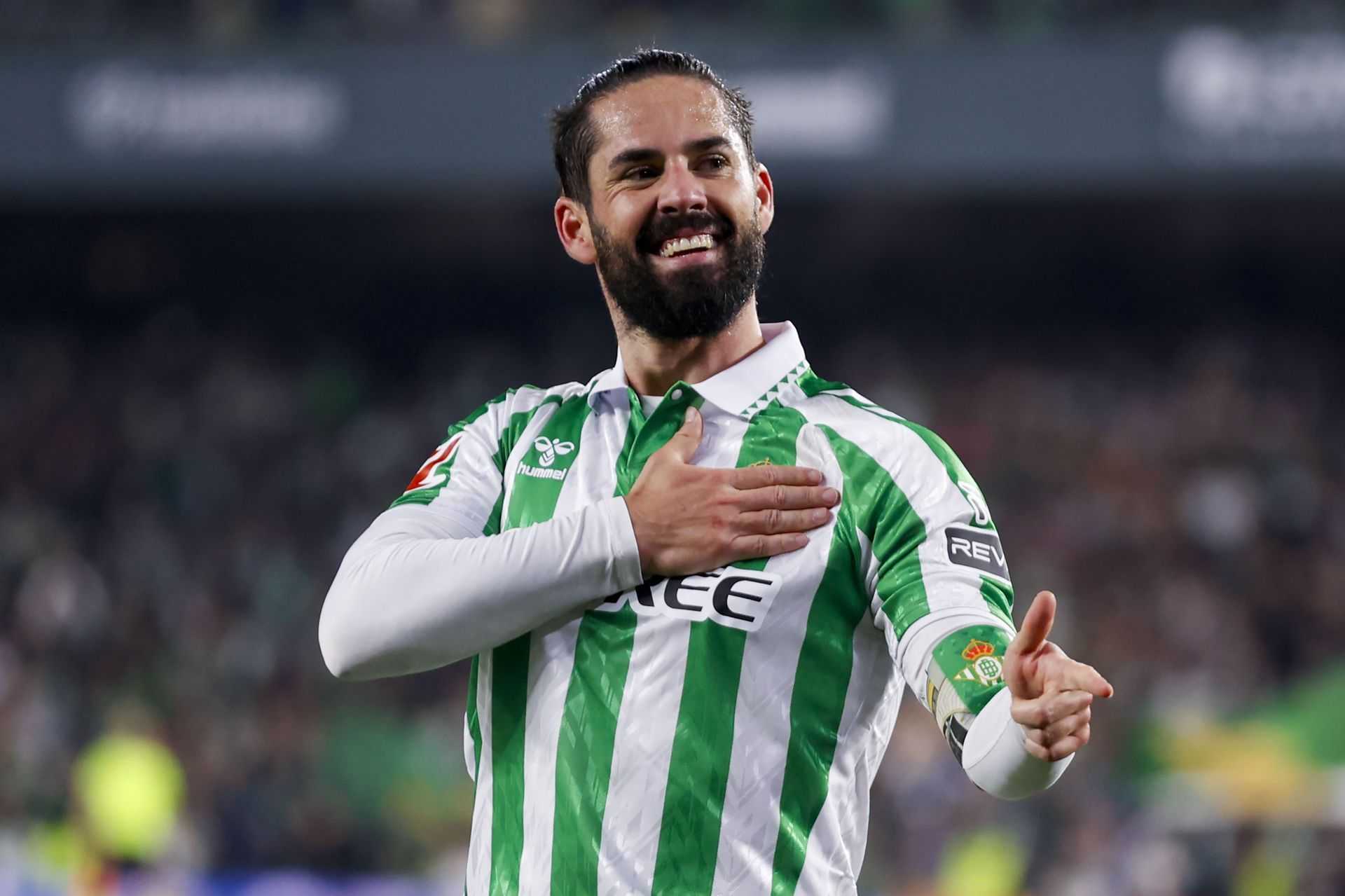 “Let’s see if he comes here soon” – Isco urges Real Madrid star to quit Los Blancos for Real Betis move